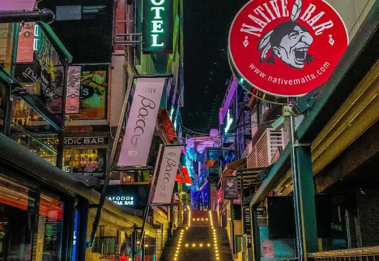 The party scene in Malta: Paceville, prices and what to expect